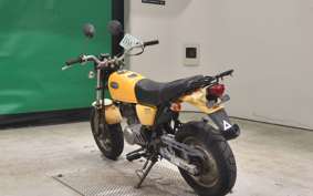 HONDA APE 100 2001 HC07