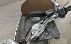 YAMAHA MAJESTY 125 SE27