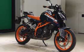 KTM 390 DUKE 2024