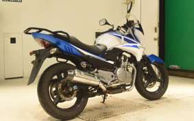 SUZUKI GSR250 2020