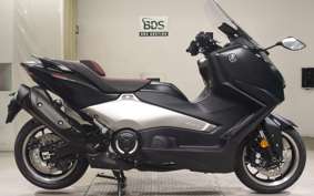 YAMAHA T-MAX 560 2026 SJ21J