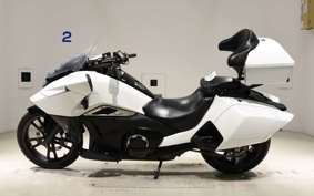 HONDA NM4 VULTUS -02 2016 RC82