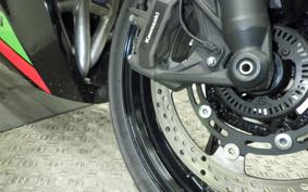 KAWASAKI ZX-25R 1981 ZX250E