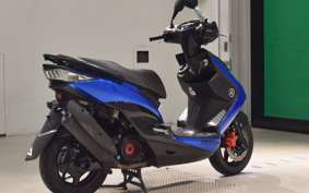 YAMAHA CYGNUS 125 XSR 2 1997 SE44J