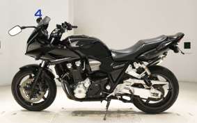 HONDA CB1300SF SUPER BOLDOR 2010 SC54