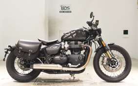 TRIUMPH BONNEVILLE BOBBER 2020