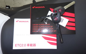 HONDA CB1300SB SUPER BOLDOR SP 2025