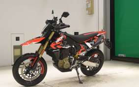 DUCATI HYPERMOTARD 698 2025