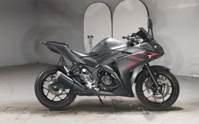YAMAHA YZF-R25 RG10J