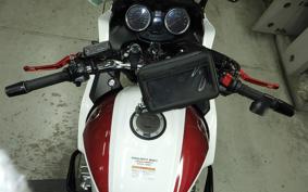 HONDA CB1300SB SUPER BOLDOR EP 2019 SC54