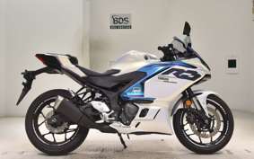YAMAHA YZF-R3 2025 RH25J