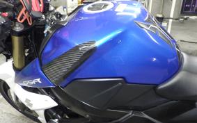 SUZUKI GSR750 A 2013 GR7NA