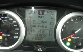 TRIUMPH TROPHY 1215 SE 2016