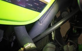 KAWASAKI ZRX400 2005 ZR400E