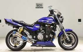 YAMAHA XJR1300 2000 RP03J
