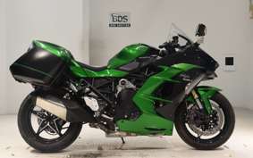 KAWASAKI NINJA H2 SX SE 2018 ZXT02A