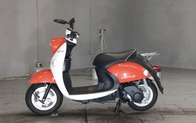YAMAHA E-VINO SY11J