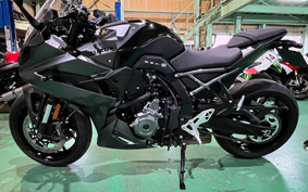 SUZUKI GSX-8R 2024 EM1AA