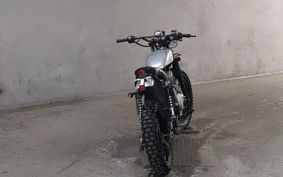 SUZUKI GLASS TRACKER BIG BOY NJ47A