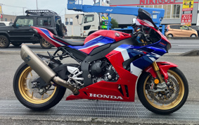 HONDA CBR1000RR-R FB SP 2024 SC82