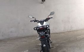 HONDA CB125 R JC79