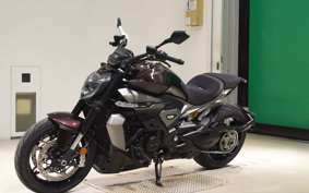 DUCATI XディアベルV4 2025