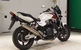 HONDA CB1300SF SUPER FOUR A 2010 SC54