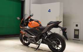 YAMAHA YZF-R25 A 2024 RG74J