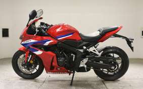 HONDA CBR650R E-Clutch 2026 RH17