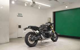 BMW R NINE T 2016