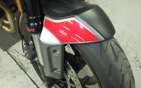 TRIUMPH TRIDENT 660 2023