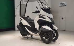 YAMAHA TRICITY 125 ヤネツキ SEC1J