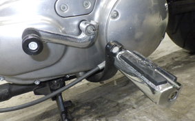 HARLEY XL883LI 2011