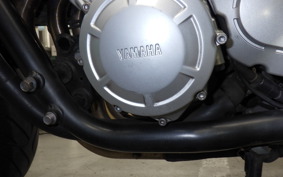 YAMAHA FZS1000 FAZER 2004
