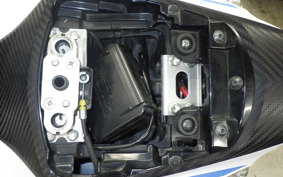 SUZUKI GSX-R750 2016