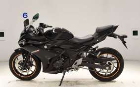 SUZUKI GSX250R