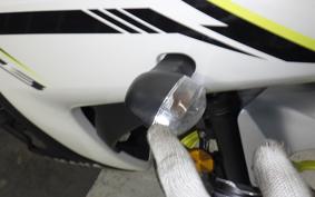 YAMAHA YZF-R3 2015 RH07J