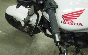 HONDA HORNET 250 2013 MC31