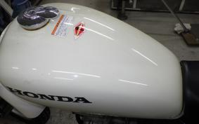 HONDA CB223S MC40