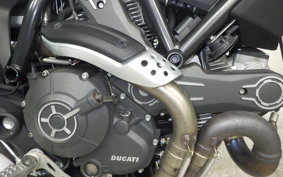 DUCATI SCRAMBLER ICON 2016