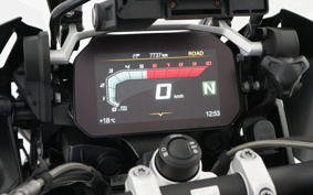 BMW R1250GS TRIPLE BLACK 2022 0M01