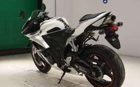 HONDA CBR600RR GEN 3 PC40