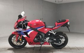HONDA CBR600RR PC40