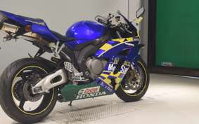 HONDA CBR1000RR 2004 SC57