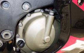 HONDA CBR600F GEN 3 2001 PC35