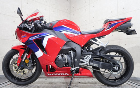 HONDA CBR600RR 2022 PC40