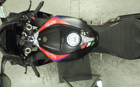 APRILIA RSV4 1100ファクトリ 2024