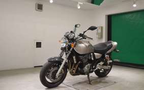 SUZUKI INAZUMA 1200 (GSX1200) 2000 GV76A