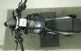 HUSQVARNA SVARTPILEN 401 2021