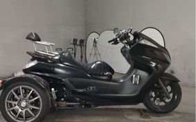 YAMAHA  GRAND  MAJESTY 250 TRIKE  SG15J